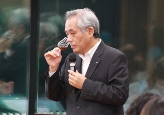 講師の輿水精一氏　